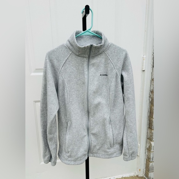 ⭐️SOLD⭐️Columbia Grey Fleece Zip Up Size Large - Picture 9 of 9